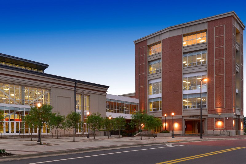 Auburn University Recreation and Wellness Center - HOK