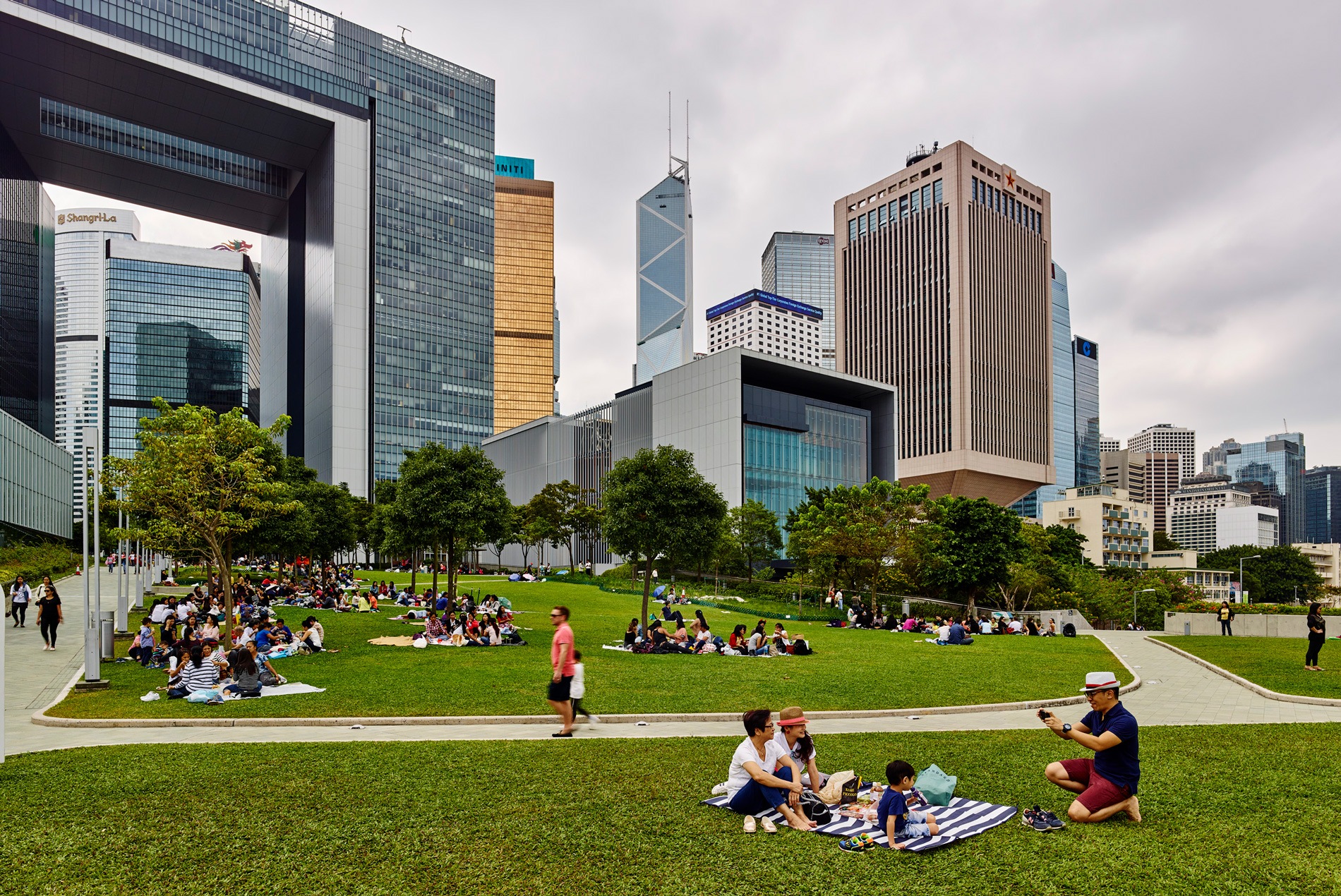 Hong Kong Tamar Government Complex Lawn Exterior Skyline 02 1900