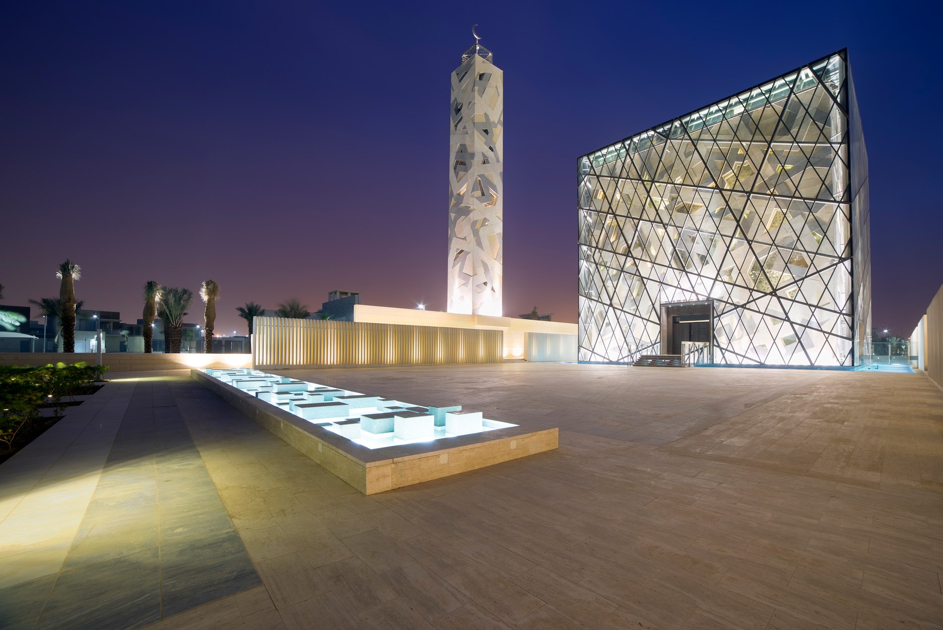 KAPSARC Masjid Plaza 02 1900 Roger Schwabacher on Designing Places of Worship