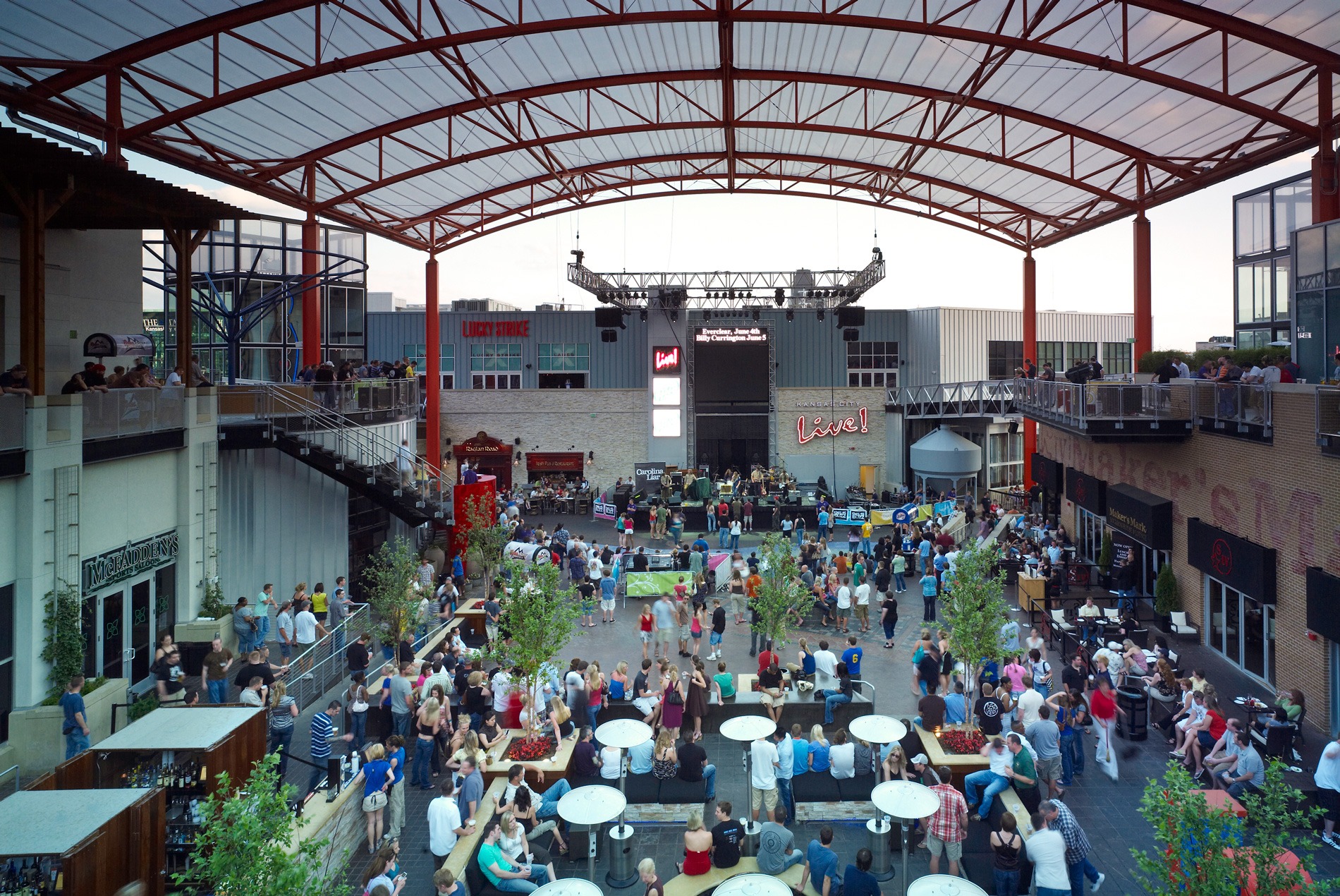 Kansas City Power & Light District HOK