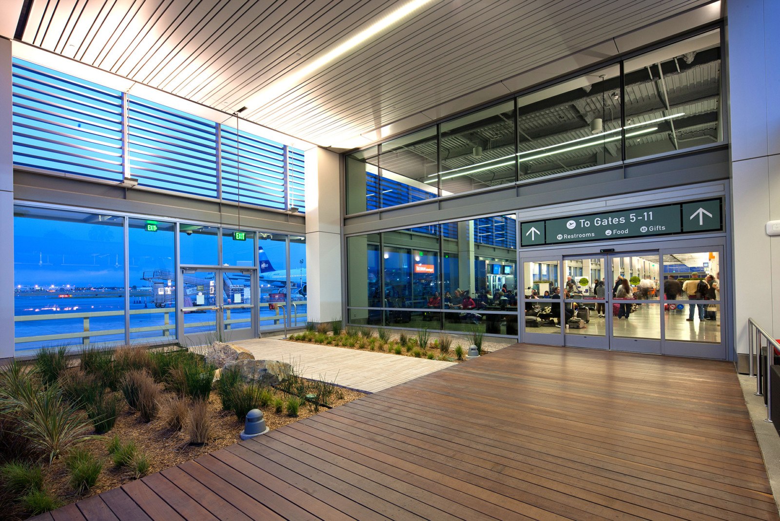 Long Beach Airport Modernization HOK