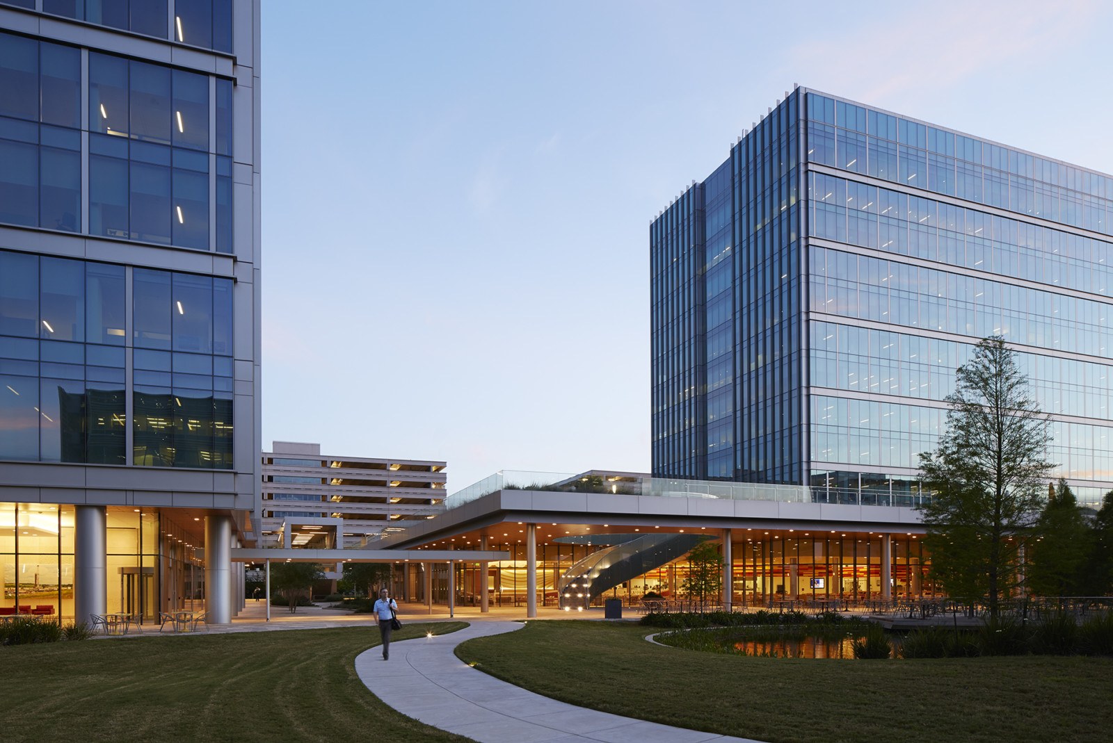 Shell Woodcreek Campus HOK