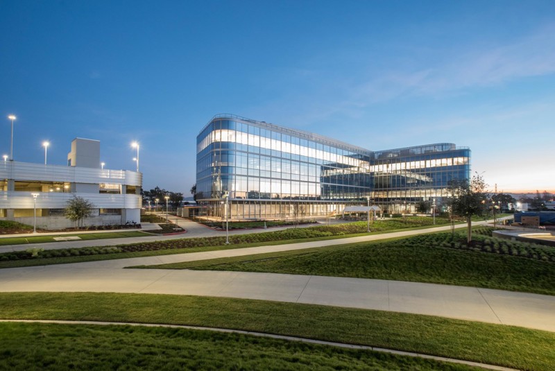 BioMed Realty Life Sciences Campus - HOK