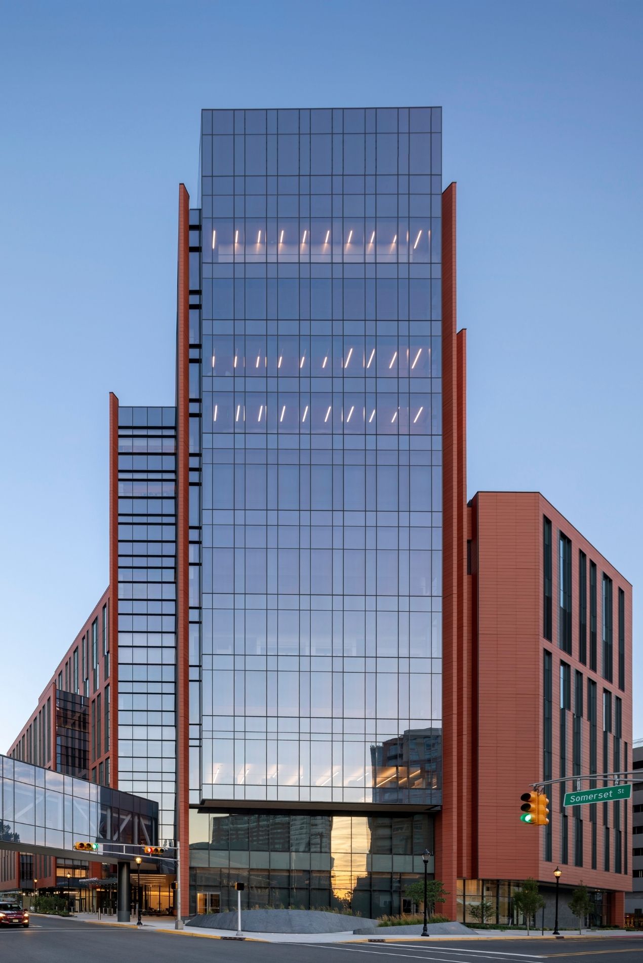 Jack & Sheryl Morris Cancer Center exterior vertical