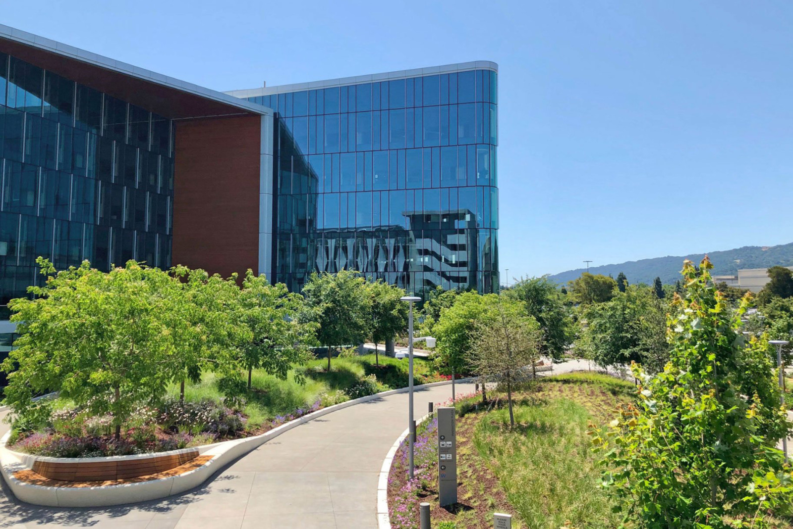 Workday Campus and Innovation Plaza HOK
