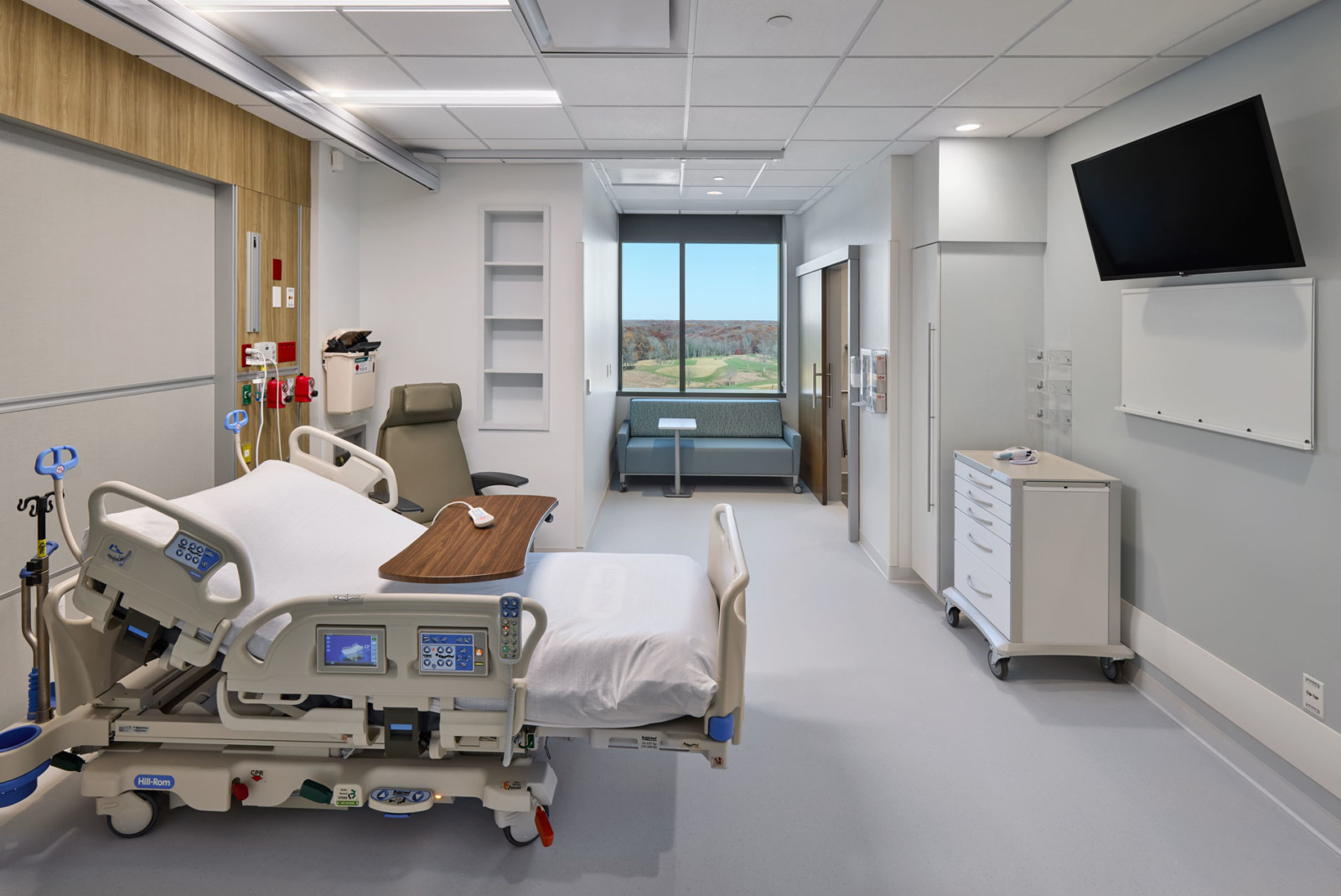 IU Health Bloomington Hospital at the Regional Academic Health Center HOK