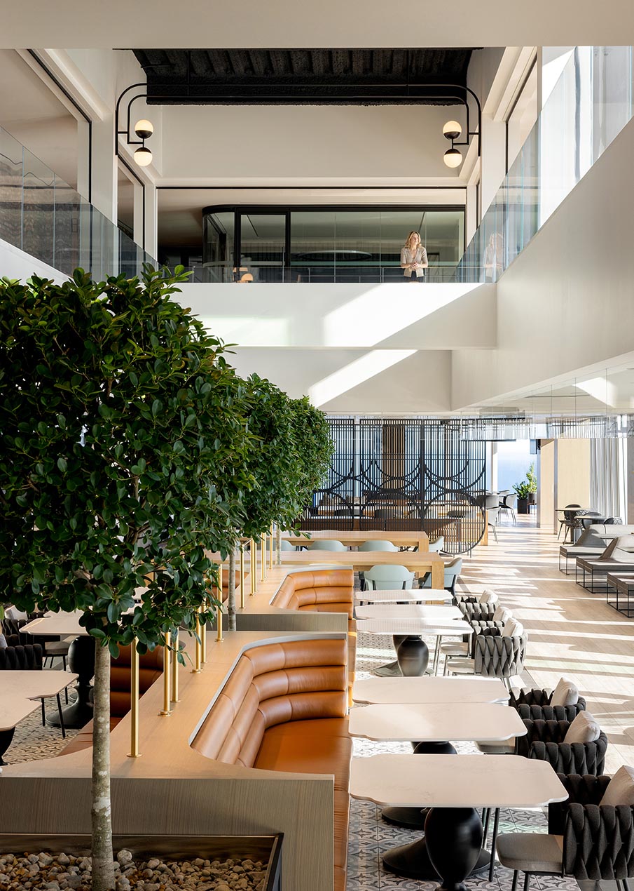 Boston Consulting Group Canadian Headquarters - HOK