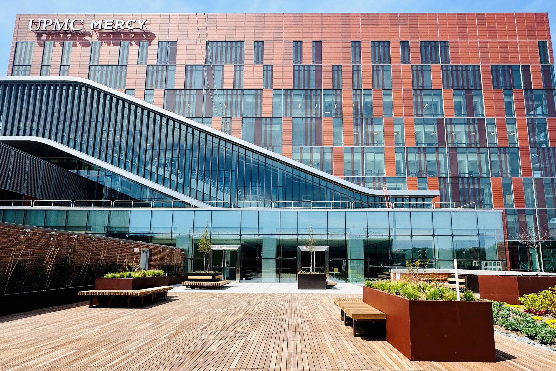 UPMC Mercy Opens Revolutionary Vision and Rehabilitation Facility - HOK