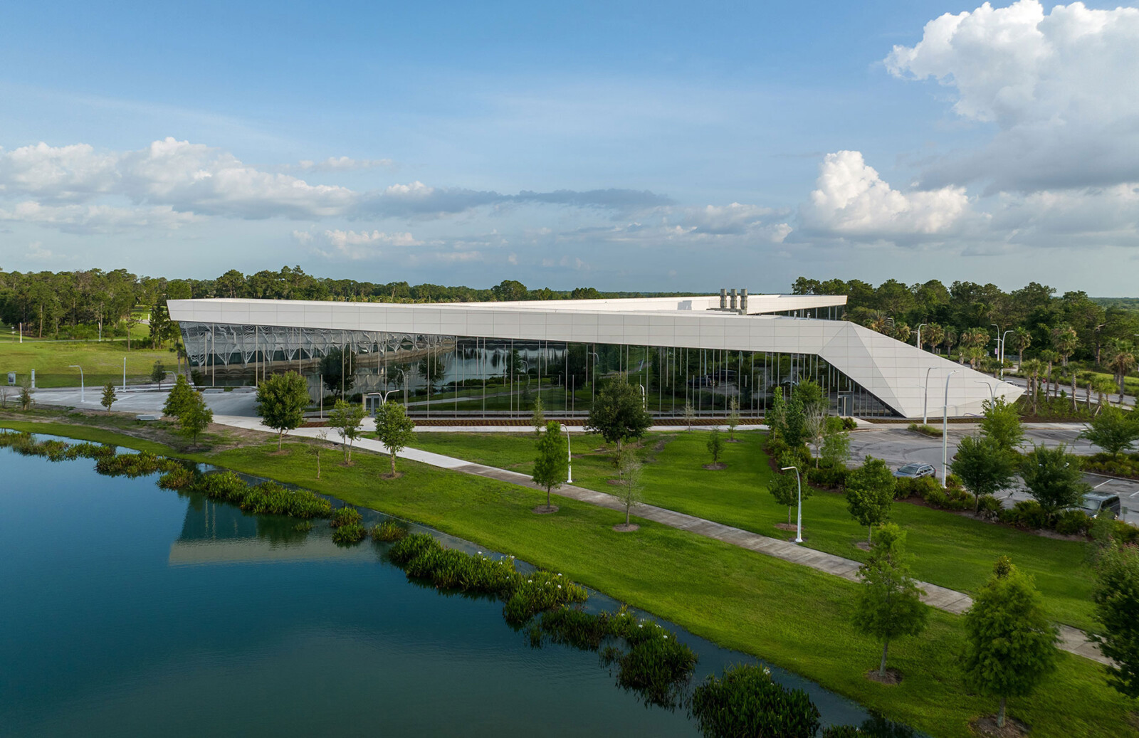 Florida Polytechnic University Applied Research Center HOK