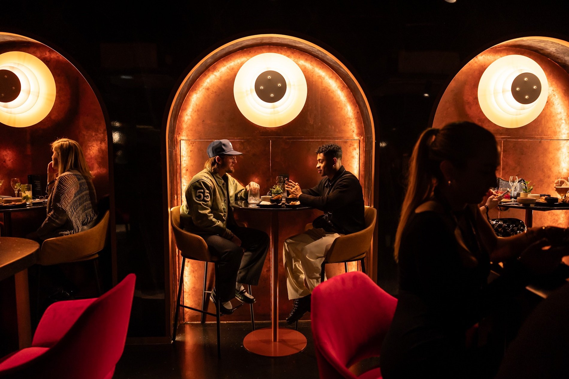 AO Arena Dining 1900 HOK Designs Transformative Renovation to Manchester’s AO Arena