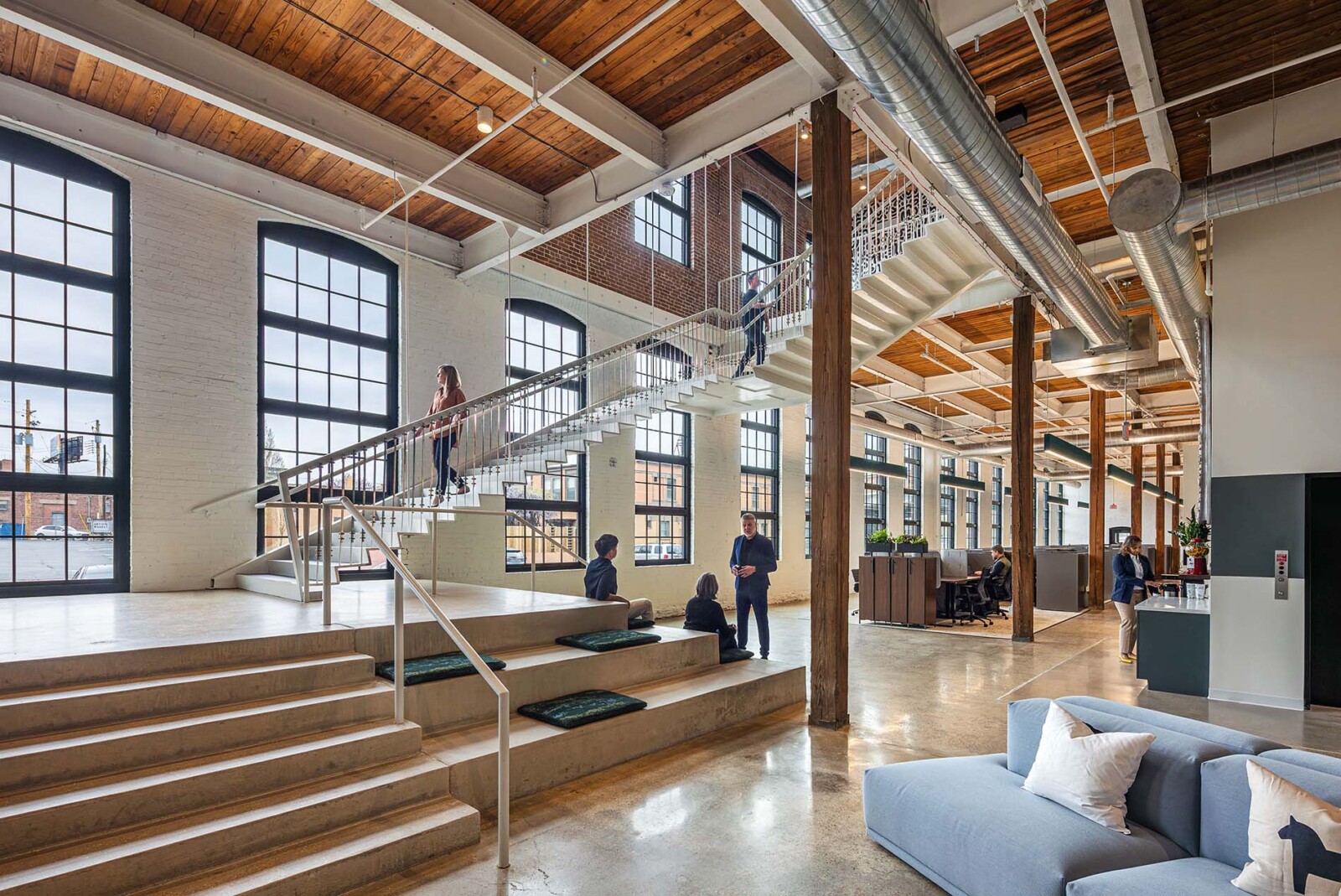 Brown and Crouppen King's Hill Headquarters HOK