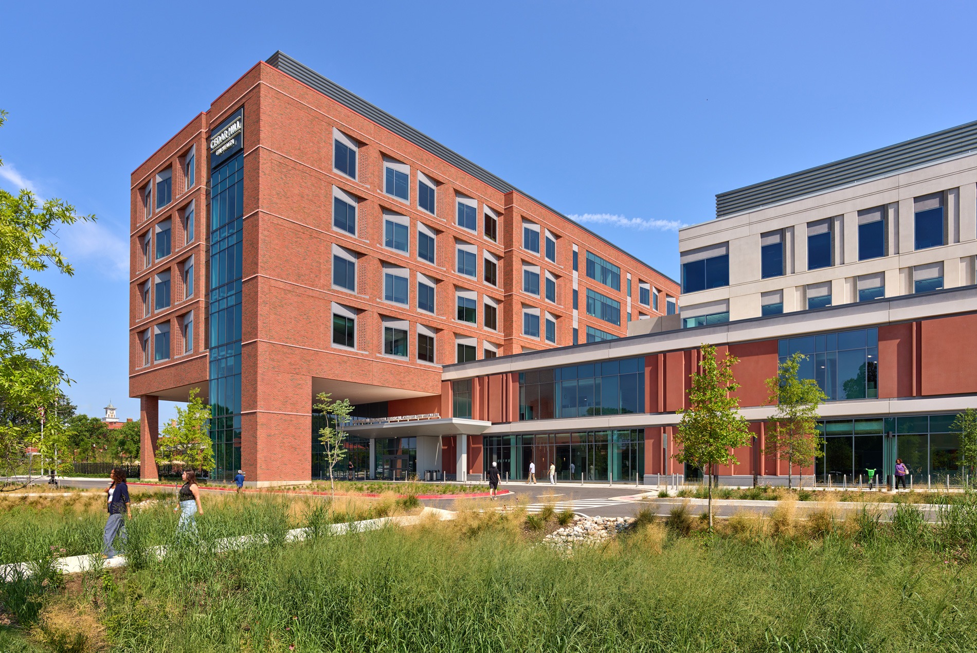 Exterior photo of the Cedar Hill Regional Medical Center in Washington, D.C.