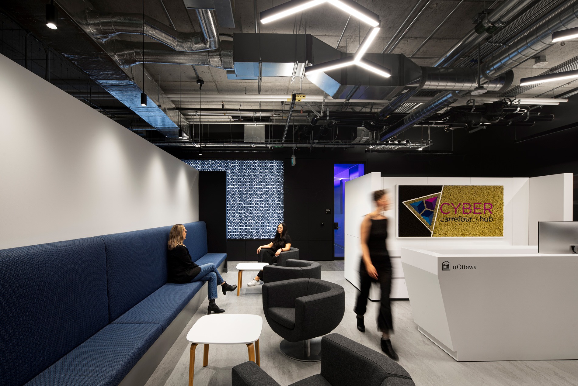 Lounge spaces and the reception area to the Cyber Hub and Cyber Range at the University of Ottawa