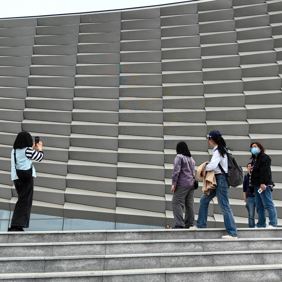 HOK Beijing employees at an architectural site