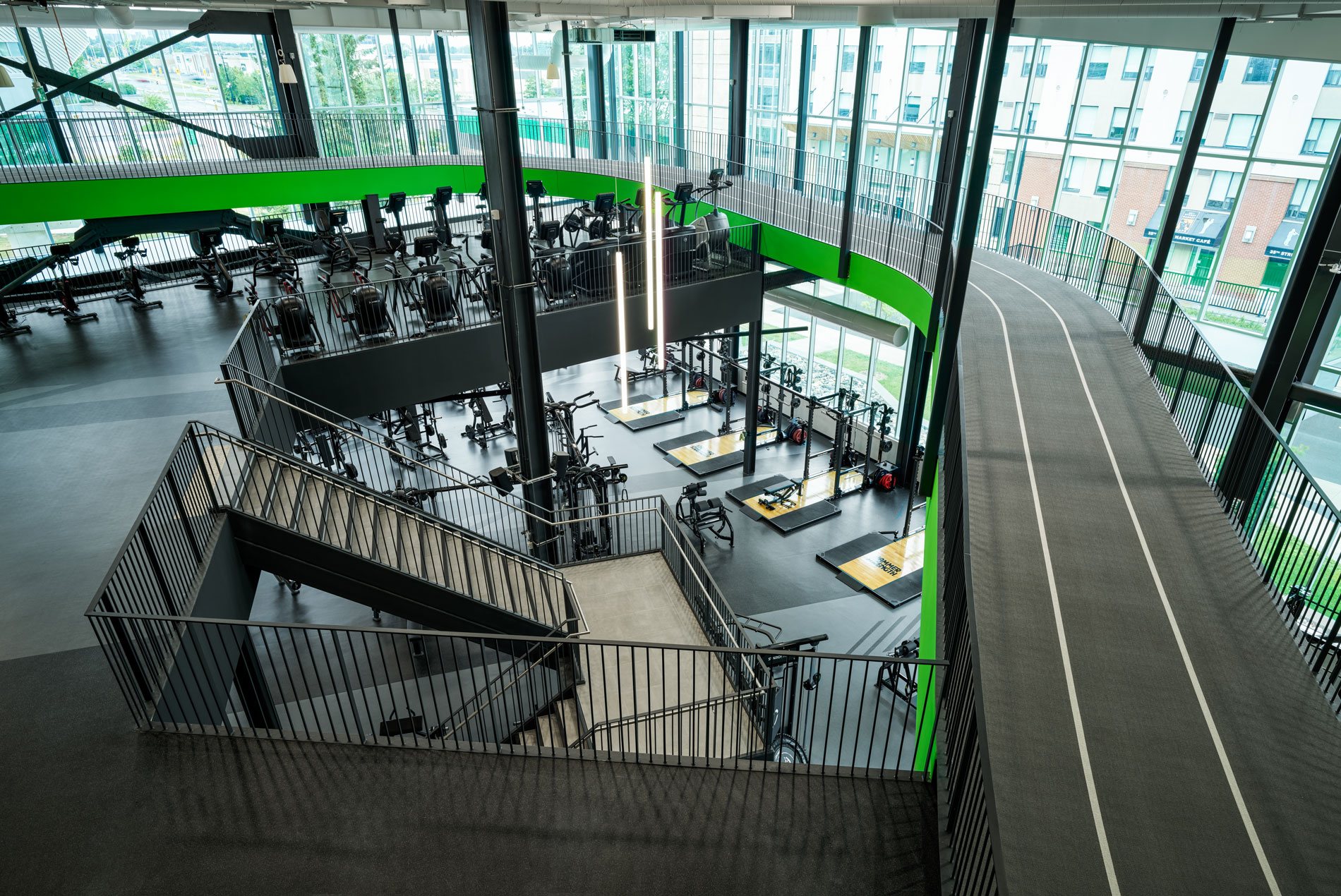 Weights and track space at the HOK-designed Algonquin College Jack Doyle Athletics & Recreation Centre