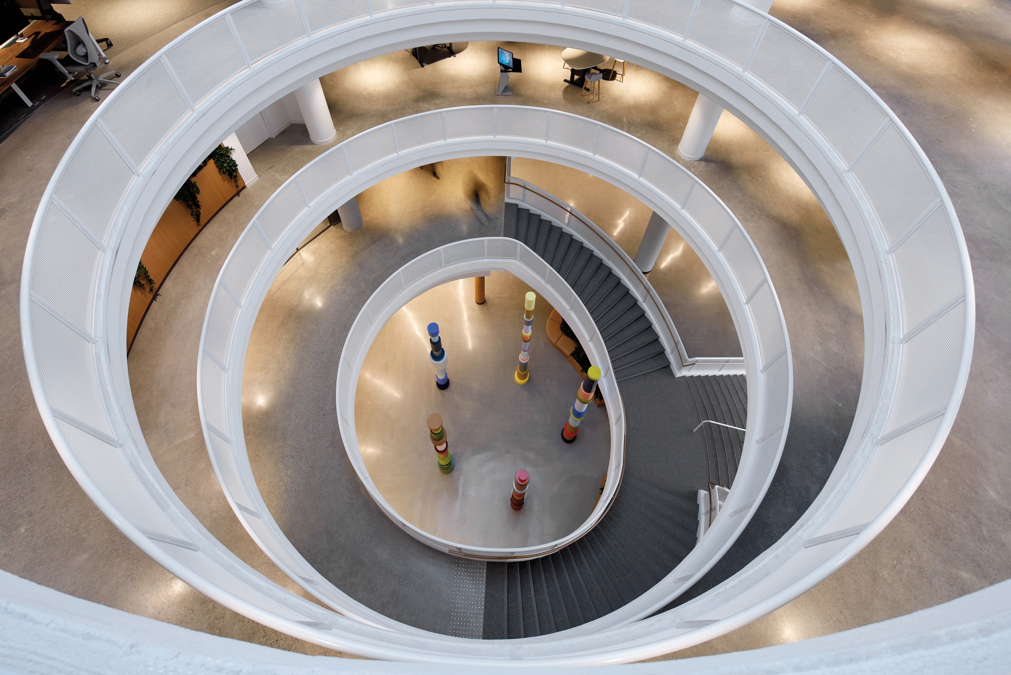 aerial view down the center of the HOK-designed Ontario Power Generation headquarters