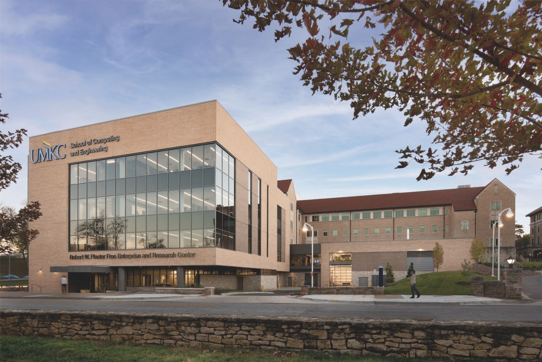 UMKC Robert W. Plaster Free Enterprise and Research Center exterior main entry