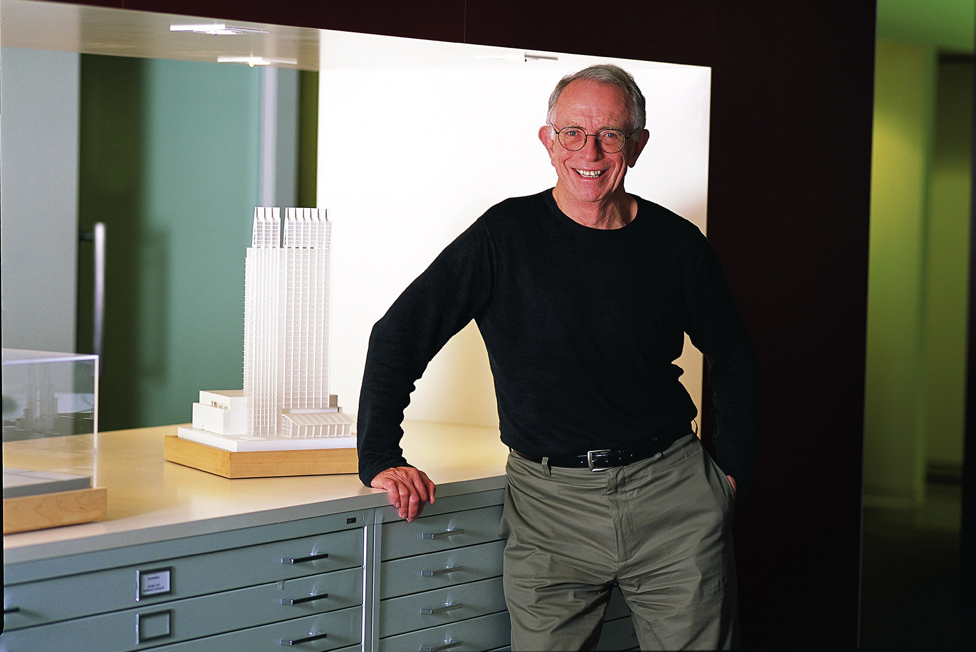 Bill Valentine with HOK architectural model