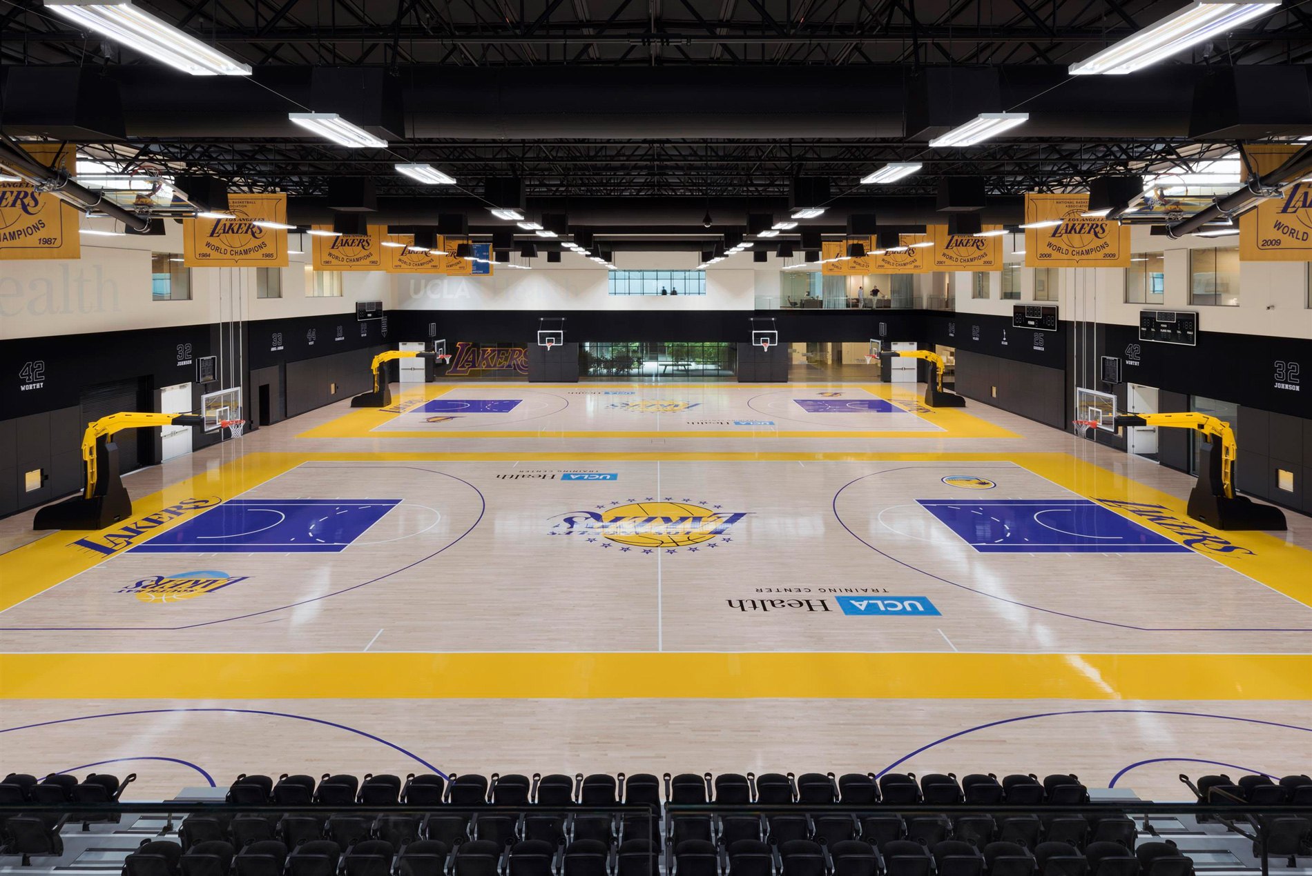 UCLA Health Los Angeles Lakers training center practice court designed by HOK + ROSSETTI