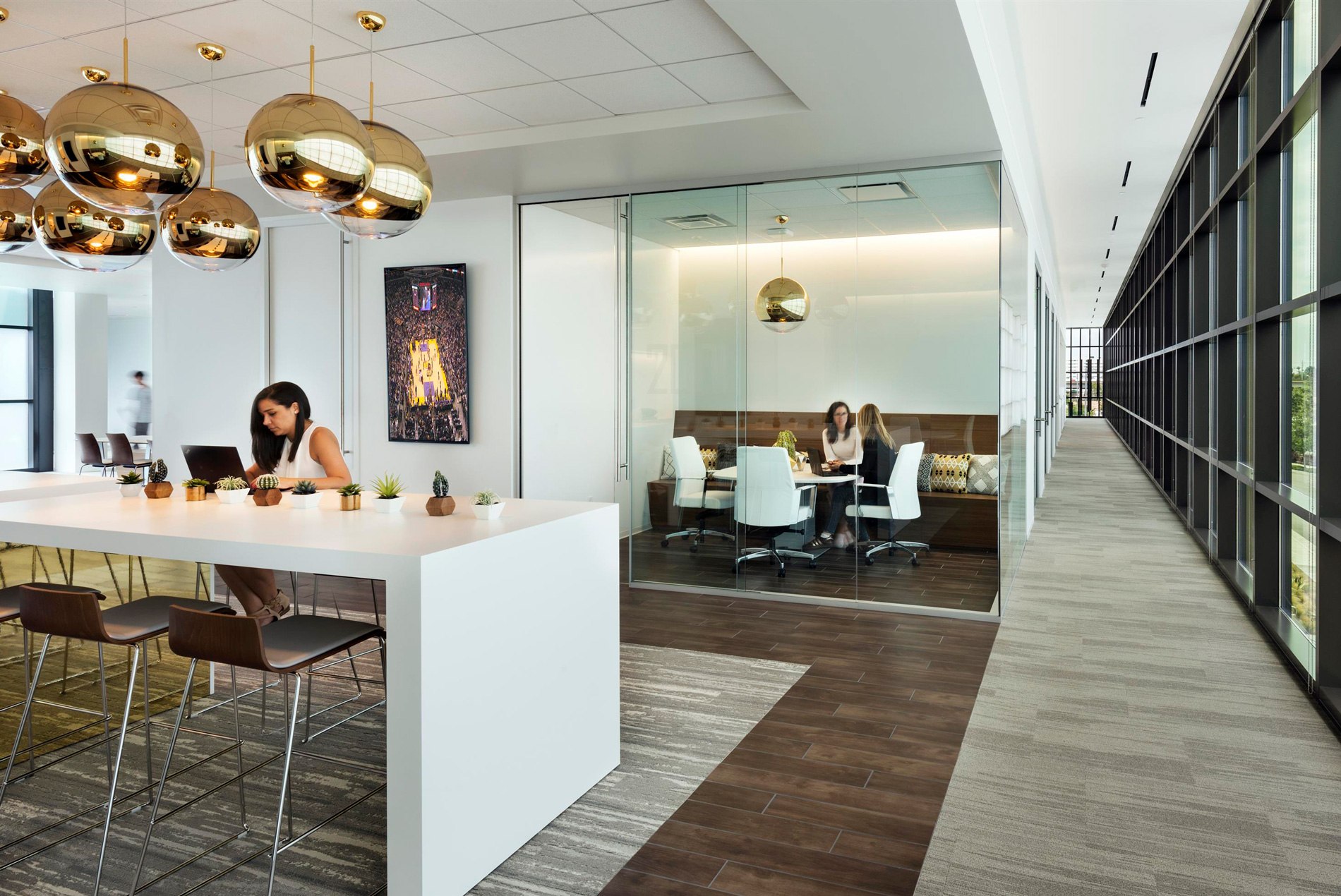 UCLA Health Los Angeles Lakers training center designed by HOK + ROSSETTI