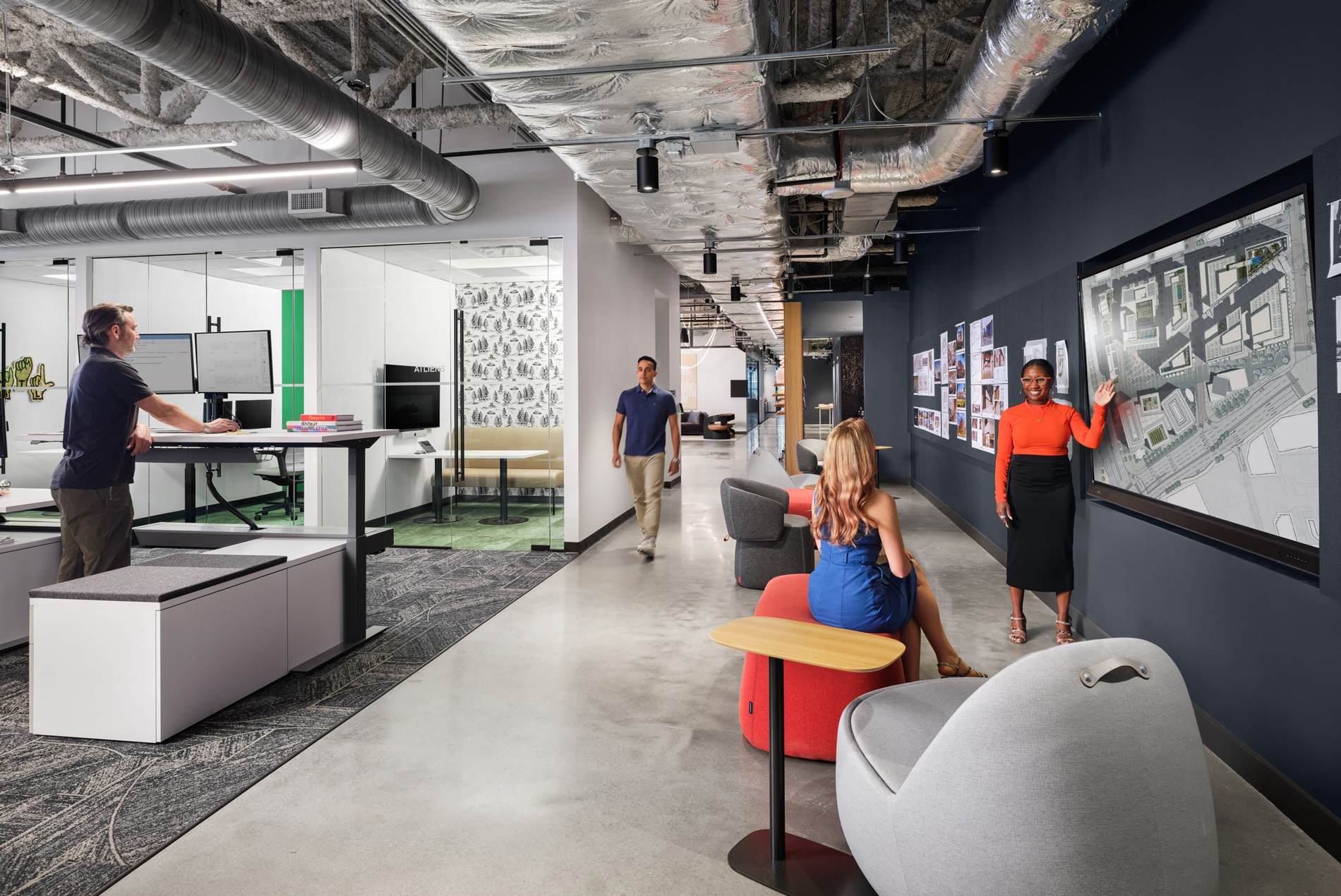 HOK Atlanta studio workstations and pin-up space