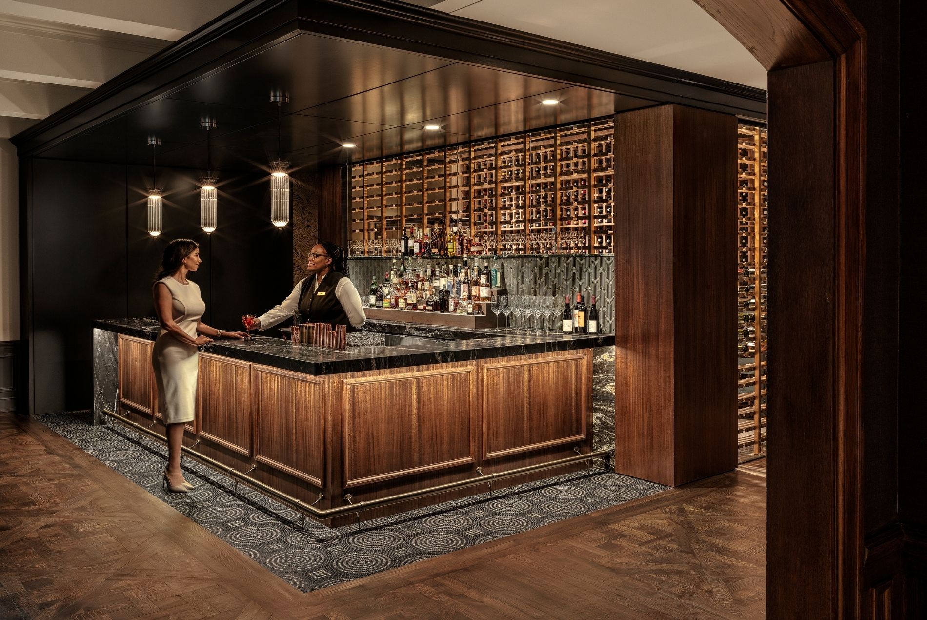 Missouri Athletic Club Clayton interior bar