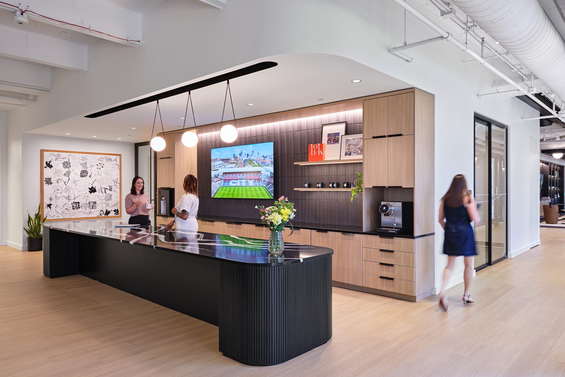 HOK St. Louis Office interior cafe client coffee bar